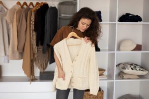 The Minimalist's Guide to a Trendy Winter Capsule Wardrobe